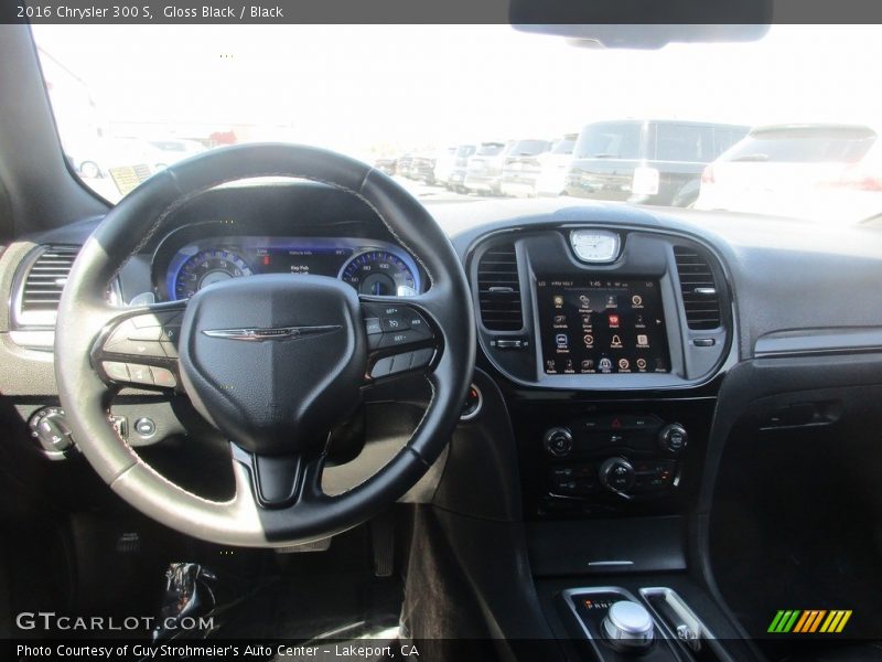 Gloss Black / Black 2016 Chrysler 300 S