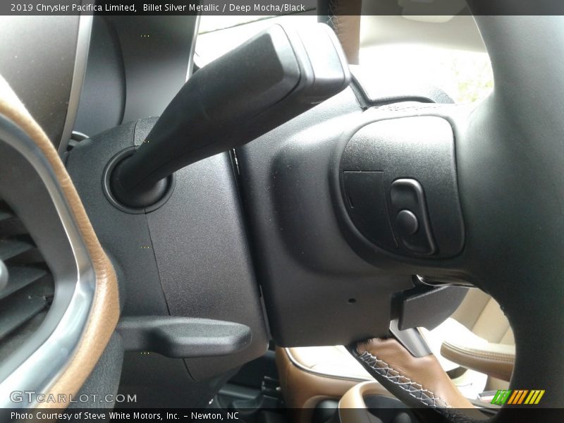 Billet Silver Metallic / Deep Mocha/Black 2019 Chrysler Pacifica Limited