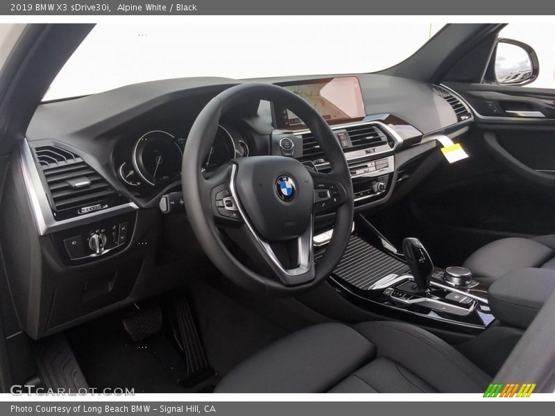 Alpine White / Black 2019 BMW X3 sDrive30i