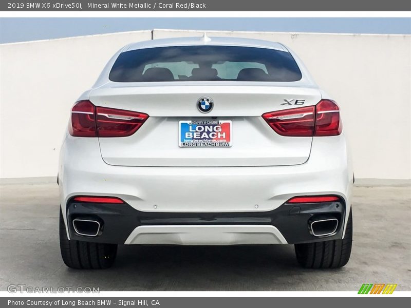 Mineral White Metallic / Coral Red/Black 2019 BMW X6 xDrive50i