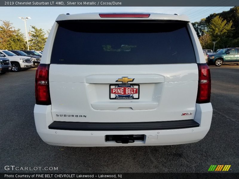 Silver Ice Metallic / Cocoa/Dune 2019 Chevrolet Suburban LT 4WD