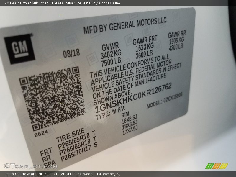 Silver Ice Metallic / Cocoa/Dune 2019 Chevrolet Suburban LT 4WD