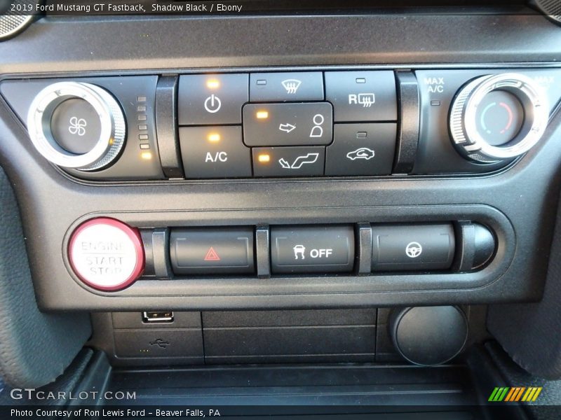 Controls of 2019 Mustang GT Fastback