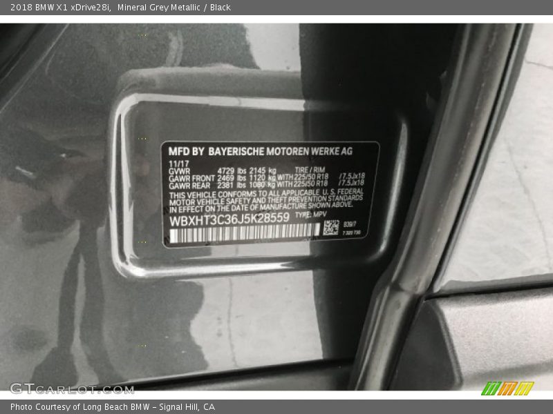 Mineral Grey Metallic / Black 2018 BMW X1 xDrive28i