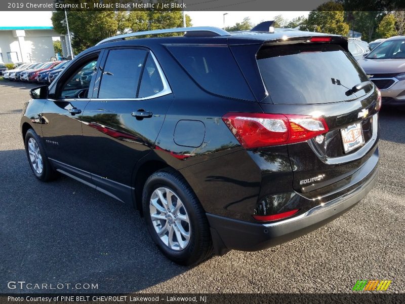Mosaic Black Metallic / Jet Black 2019 Chevrolet Equinox LT