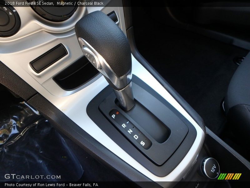 Magnetic / Charcoal Black 2018 Ford Fiesta SE Sedan