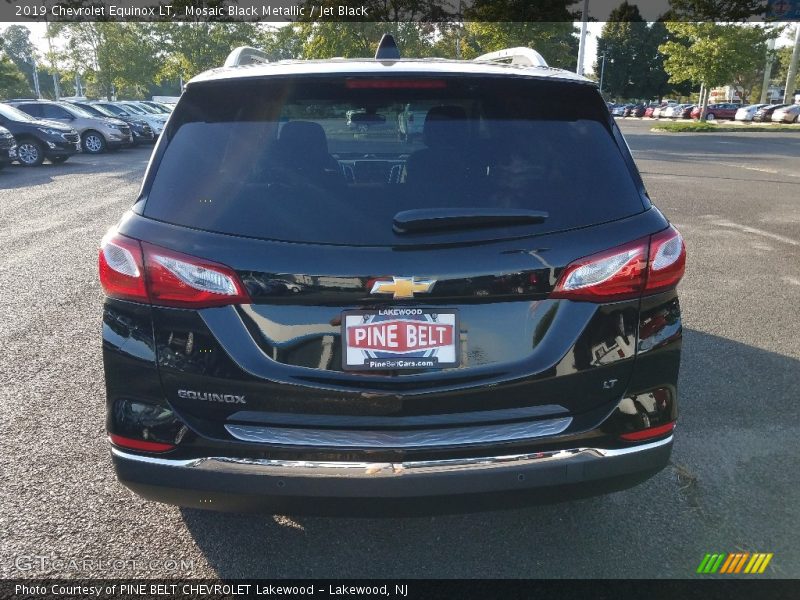 Mosaic Black Metallic / Jet Black 2019 Chevrolet Equinox LT