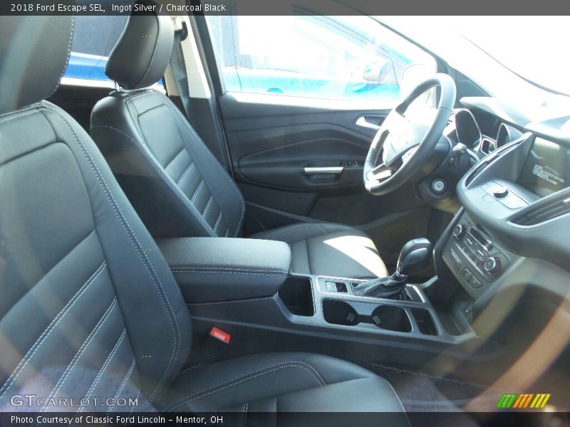 Ingot Silver / Charcoal Black 2018 Ford Escape SEL