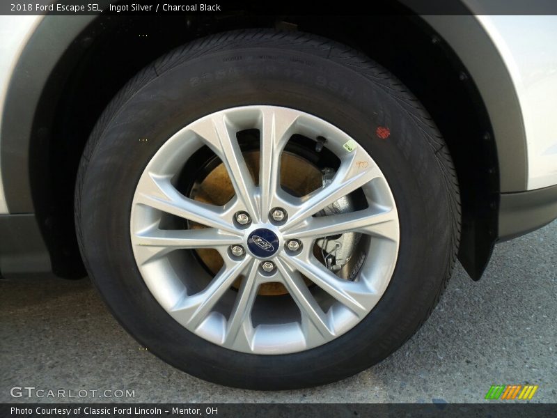 Ingot Silver / Charcoal Black 2018 Ford Escape SEL