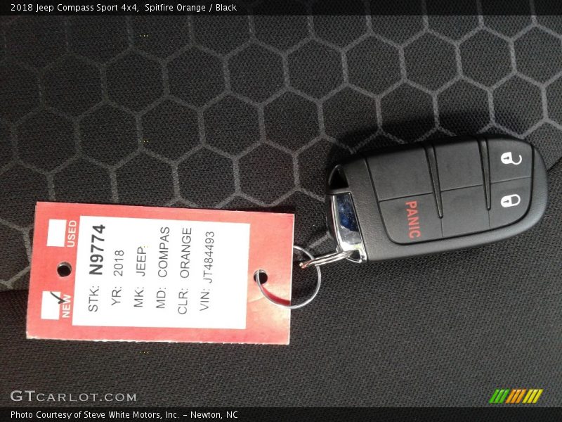 Spitfire Orange / Black 2018 Jeep Compass Sport 4x4