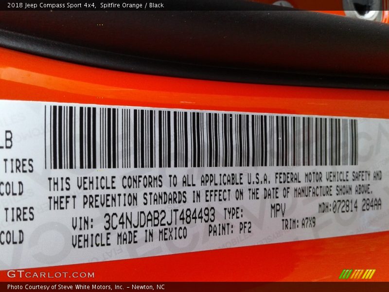 Spitfire Orange / Black 2018 Jeep Compass Sport 4x4