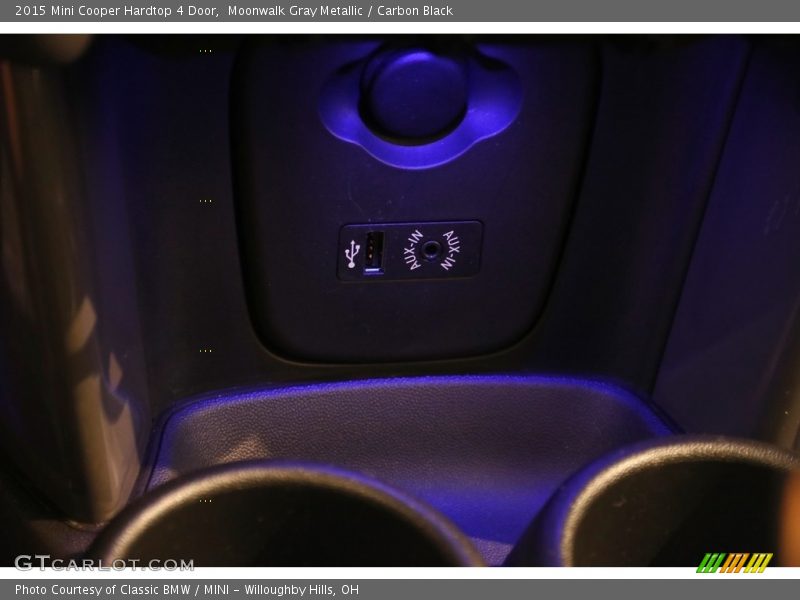 Moonwalk Gray Metallic / Carbon Black 2015 Mini Cooper Hardtop 4 Door