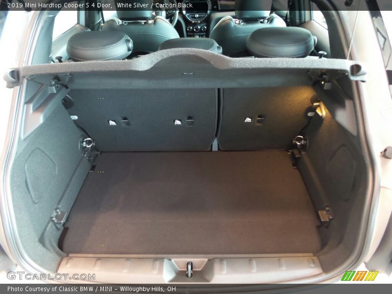 White Silver / Carbon Black 2019 Mini Hardtop Cooper S 4 Door