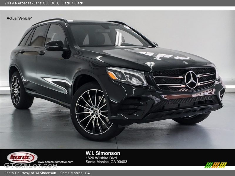 Black / Black 2019 Mercedes-Benz GLC 300