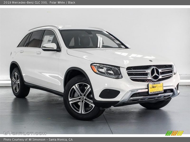Polar White / Black 2019 Mercedes-Benz GLC 300