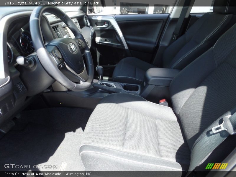 Magnetic Gray Metallic / Black 2016 Toyota RAV4 XLE