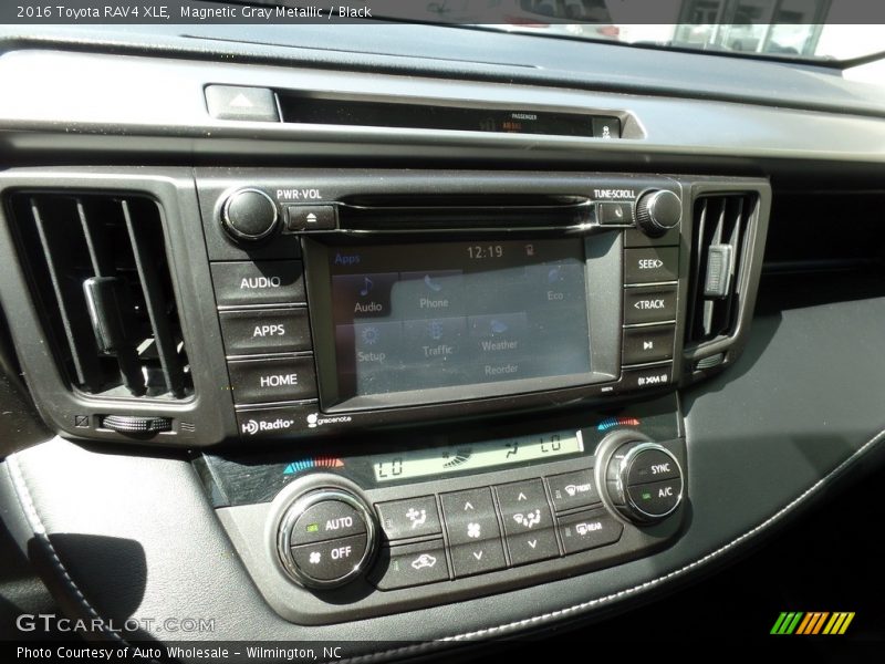 Magnetic Gray Metallic / Black 2016 Toyota RAV4 XLE