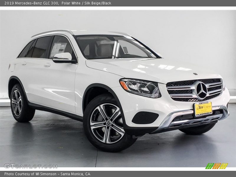 Polar White / Silk Beige/Black 2019 Mercedes-Benz GLC 300