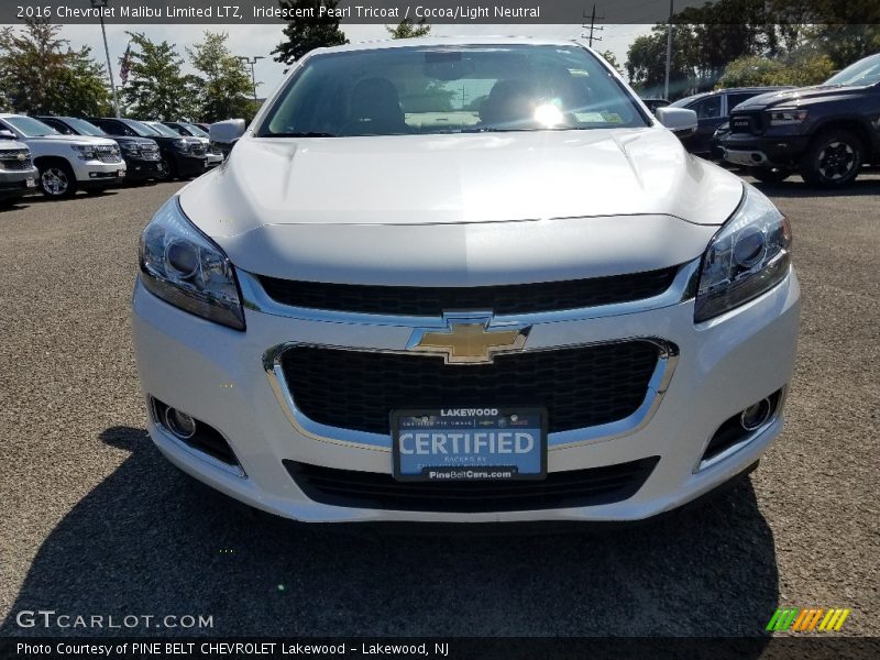 Iridescent Pearl Tricoat / Cocoa/Light Neutral 2016 Chevrolet Malibu Limited LTZ