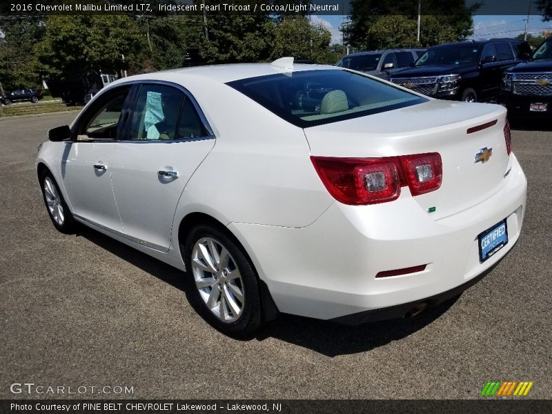 Iridescent Pearl Tricoat / Cocoa/Light Neutral 2016 Chevrolet Malibu Limited LTZ