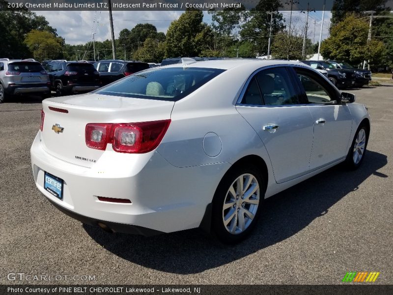 Iridescent Pearl Tricoat / Cocoa/Light Neutral 2016 Chevrolet Malibu Limited LTZ