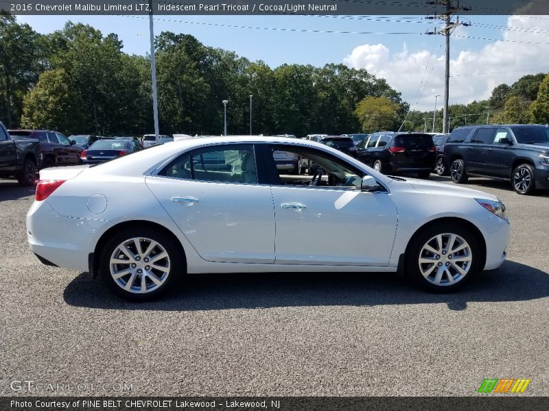 Iridescent Pearl Tricoat / Cocoa/Light Neutral 2016 Chevrolet Malibu Limited LTZ