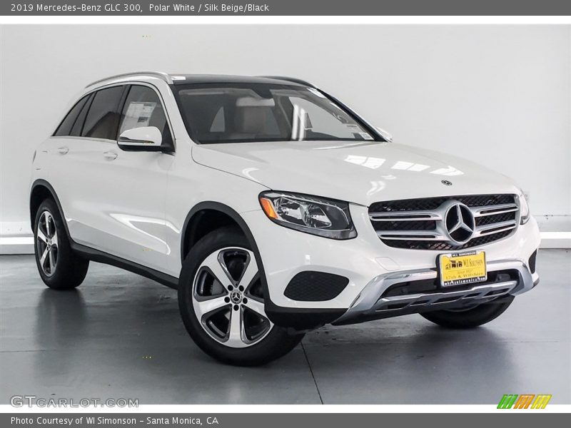 Polar White / Silk Beige/Black 2019 Mercedes-Benz GLC 300