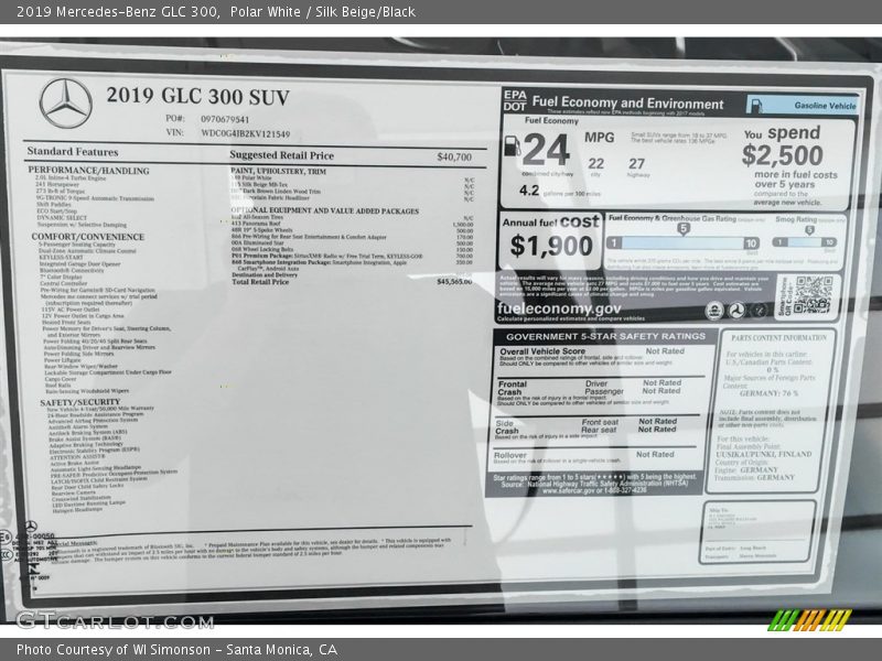 Polar White / Silk Beige/Black 2019 Mercedes-Benz GLC 300