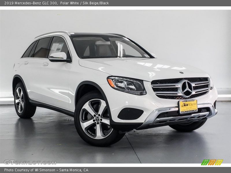 Polar White / Silk Beige/Black 2019 Mercedes-Benz GLC 300