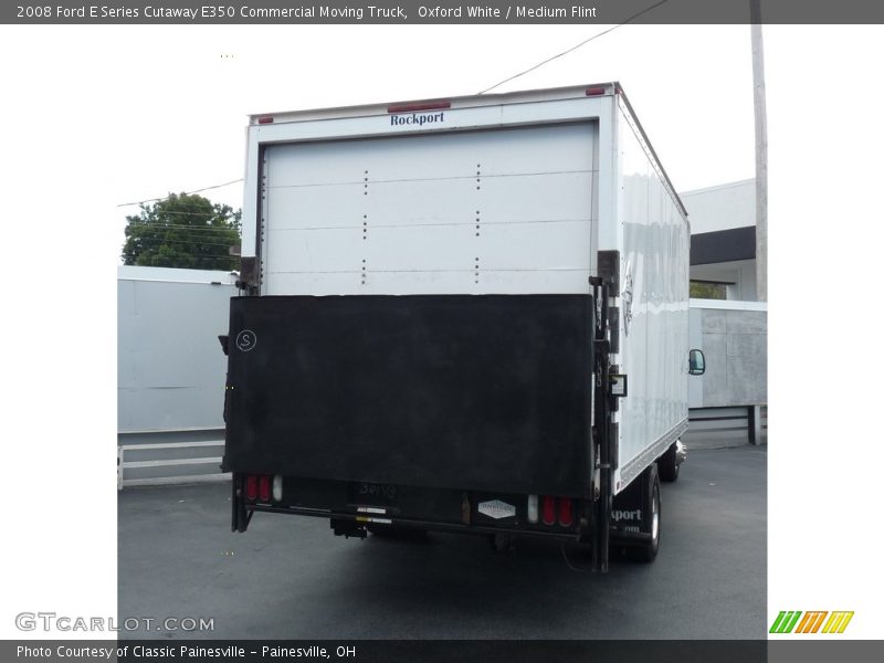 Oxford White / Medium Flint 2008 Ford E Series Cutaway E350 Commercial Moving Truck