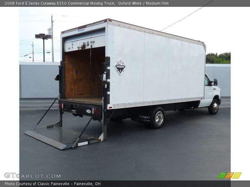 Oxford White / Medium Flint 2008 Ford E Series Cutaway E350 Commercial Moving Truck