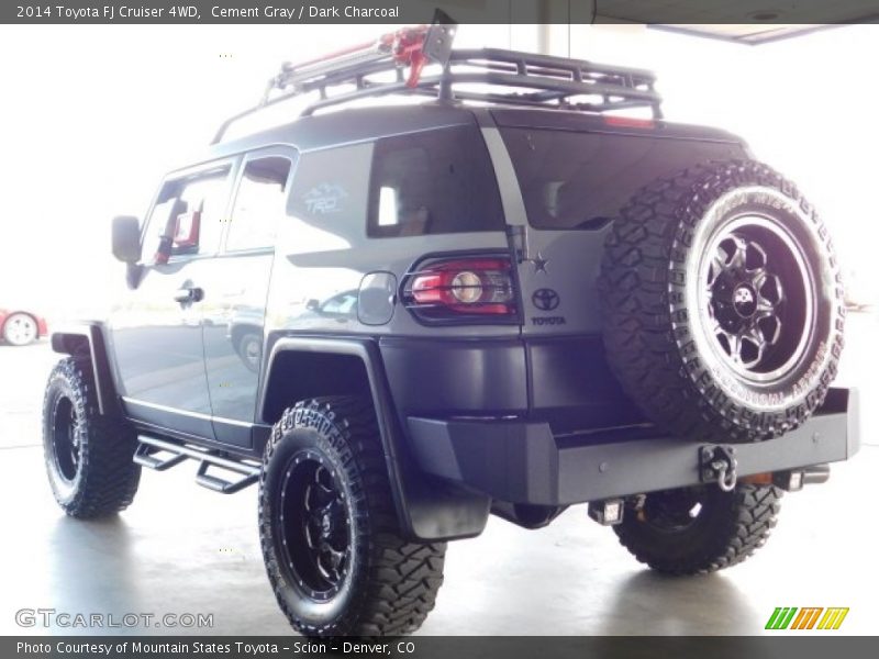 Cement Gray / Dark Charcoal 2014 Toyota FJ Cruiser 4WD