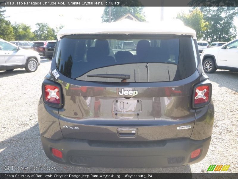 Granite Crystal Metallic / Black 2018 Jeep Renegade Latitude 4x4
