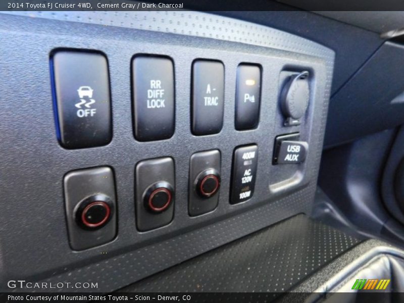 Cement Gray / Dark Charcoal 2014 Toyota FJ Cruiser 4WD