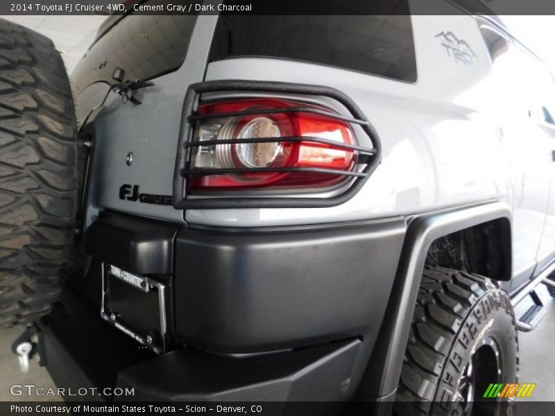 Cement Gray / Dark Charcoal 2014 Toyota FJ Cruiser 4WD