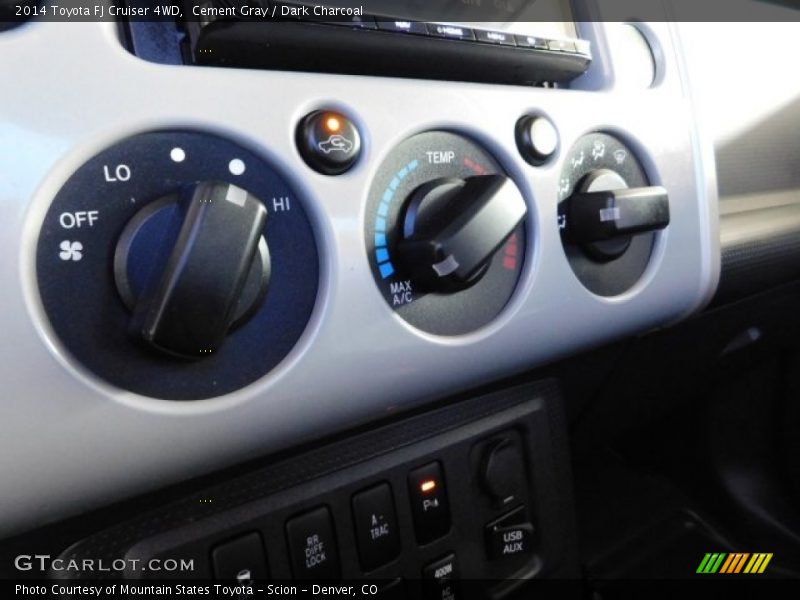 Cement Gray / Dark Charcoal 2014 Toyota FJ Cruiser 4WD
