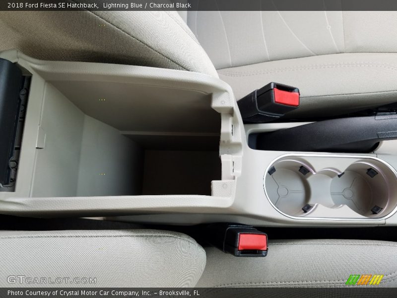 Lightning Blue / Charcoal Black 2018 Ford Fiesta SE Hatchback