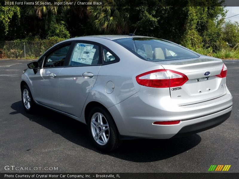 Ingot Silver / Charcoal Black 2018 Ford Fiesta SE Sedan