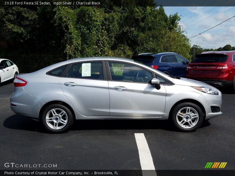 Ingot Silver / Charcoal Black 2018 Ford Fiesta SE Sedan