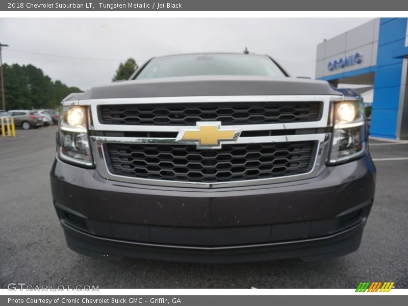 Tungsten Metallic / Jet Black 2018 Chevrolet Suburban LT