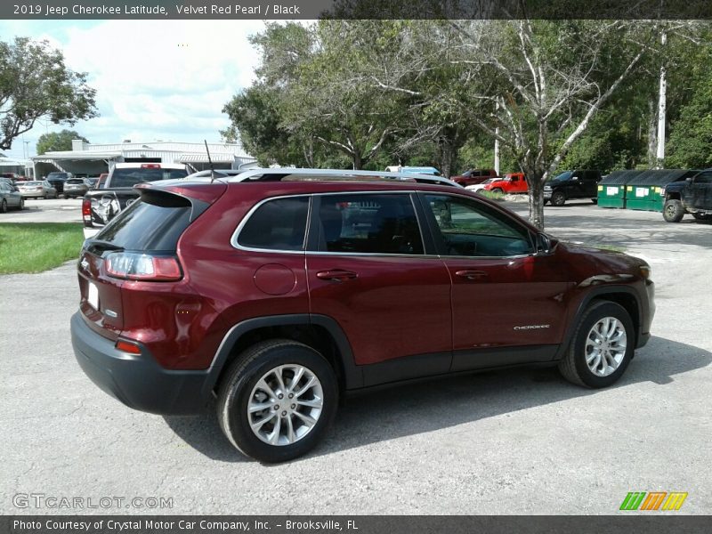 Velvet Red Pearl / Black 2019 Jeep Cherokee Latitude
