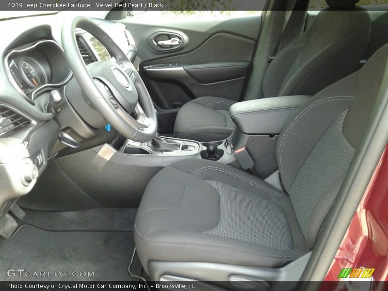 Velvet Red Pearl / Black 2019 Jeep Cherokee Latitude