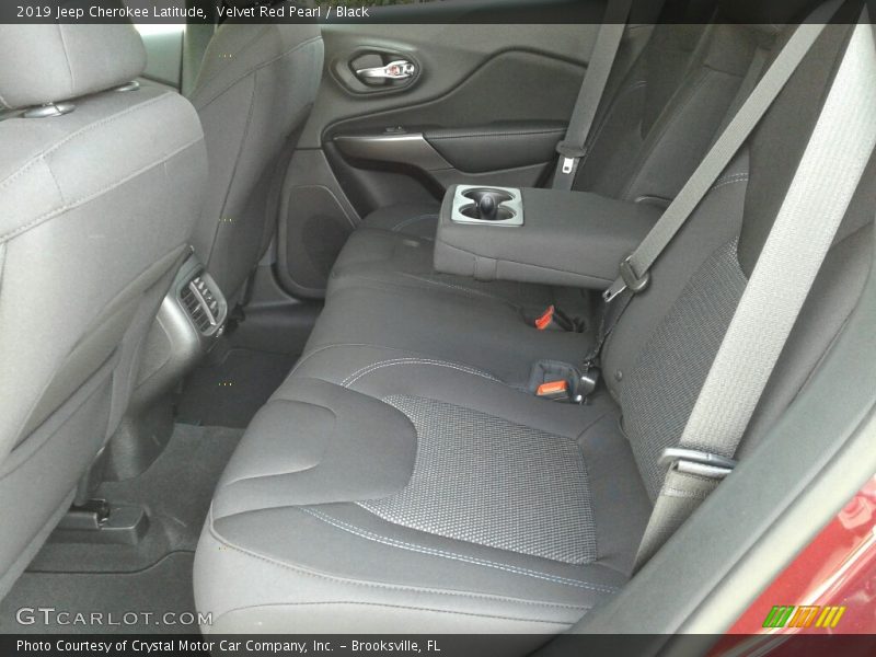 Velvet Red Pearl / Black 2019 Jeep Cherokee Latitude
