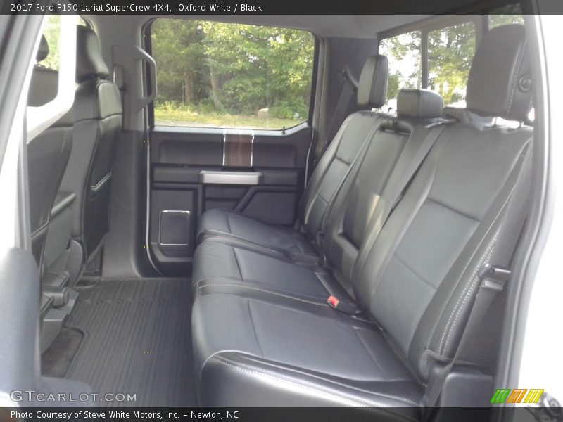 Oxford White / Black 2017 Ford F150 Lariat SuperCrew 4X4