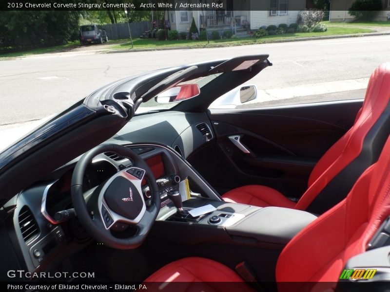 Arctic White / Adrenaline Red 2019 Chevrolet Corvette Stingray Convertible