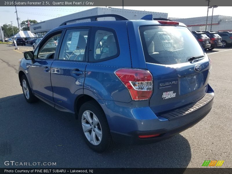 Quartz Blue Pearl / Gray 2016 Subaru Forester 2.5i