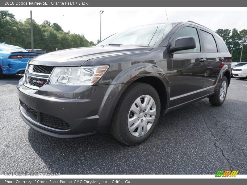 Granite Pearl / Black 2018 Dodge Journey SE