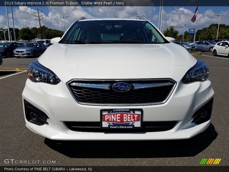 Crystal White Pearl / Ivory 2019 Subaru Impreza 2.0i Premium 5-Door