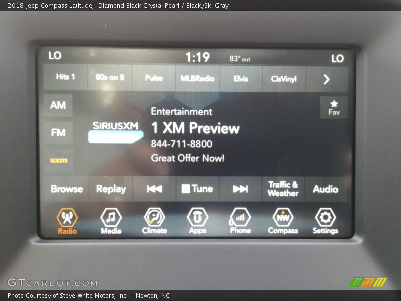 Diamond Black Crystal Pearl / Black/Ski Gray 2018 Jeep Compass Latitude