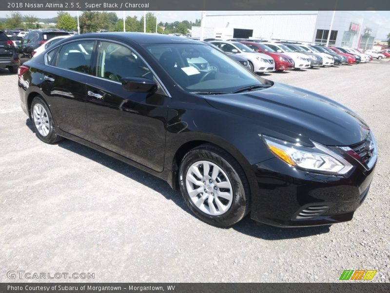 Super Black / Charcoal 2018 Nissan Altima 2.5 S
